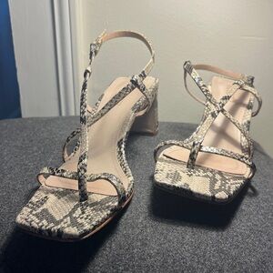 SCHUTZ Snakeskin Strappy Heels size 8 with dust bag